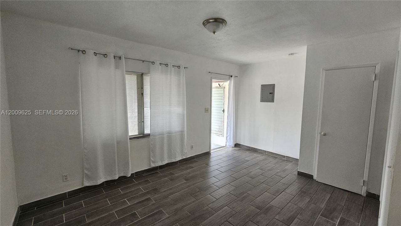 2308 Grant St , Unit 1, Hollywood, FL 33020 Photo