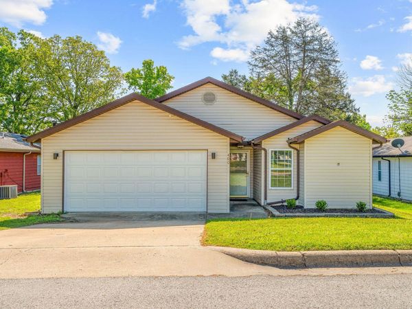 400 Deer Run Road , Branson, MO 65616