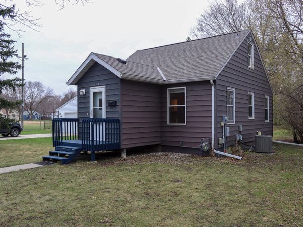 1016 Ella Avenue NW, Willmar, MN 56201