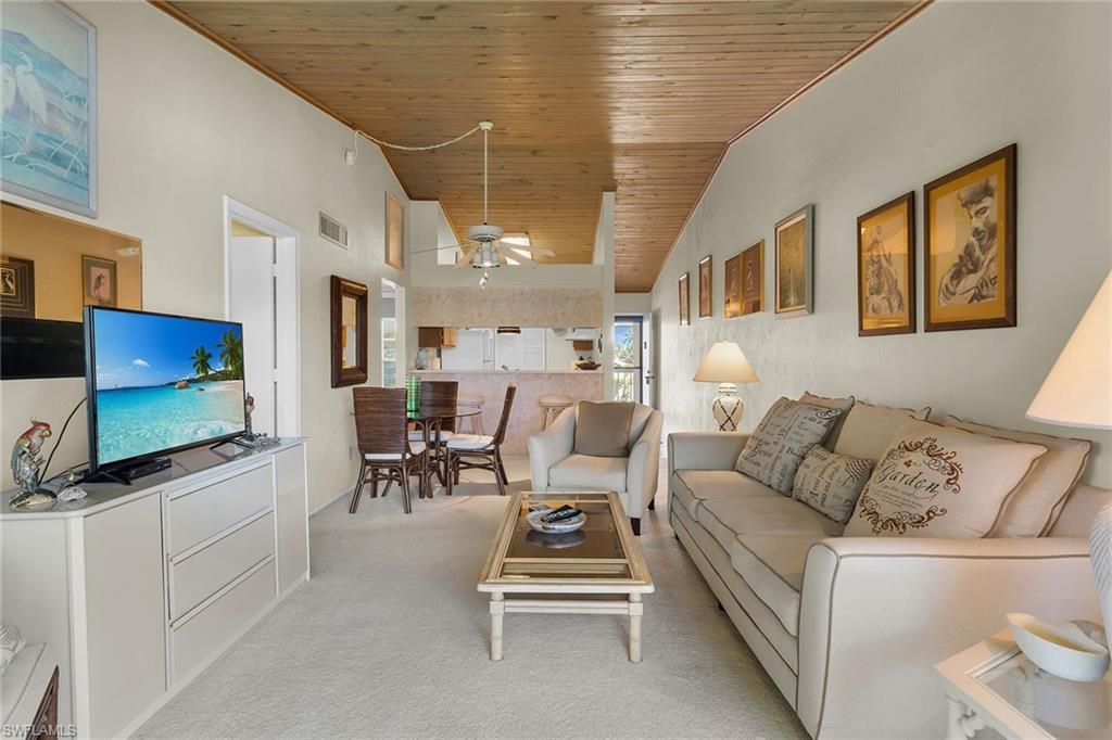 58 Manor Ter, Unit 8-204, Marco Island, FL 34145 Photo