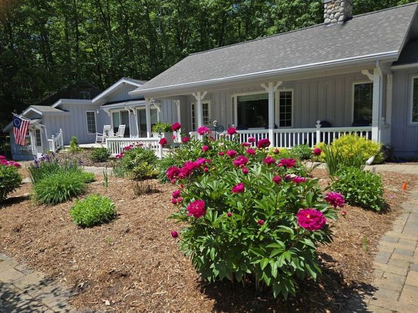 12981 Forest Beach Shores N, Northport, MI 49670