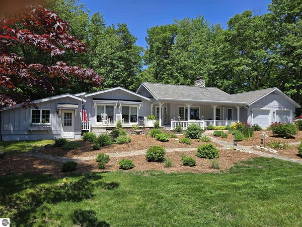 12981 Forest Beach Shores N, Northport, MI 49670