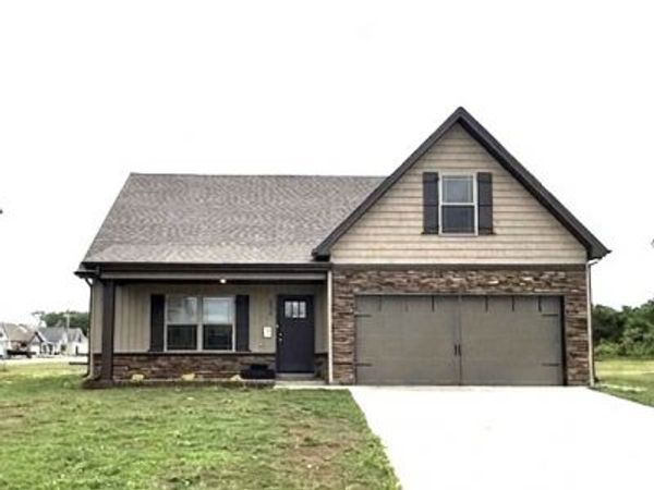 2010 Haystack Ct , Christiana, TN 37037