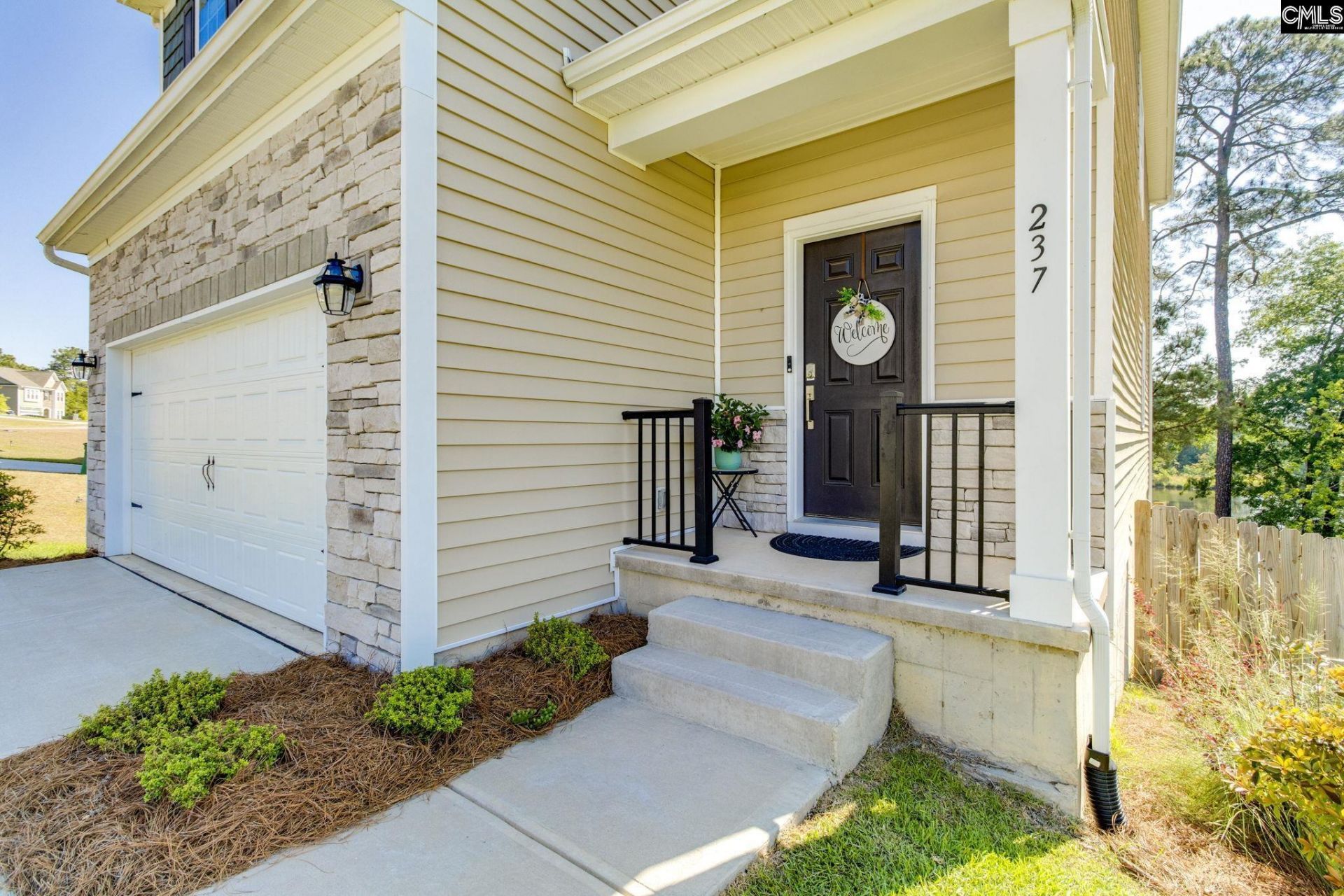 237 Shadowbrook Way Photo 4