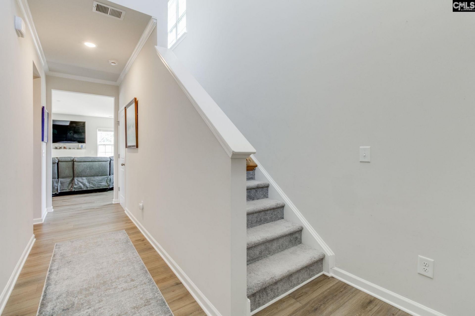 237 Shadowbrook Way Photo 5