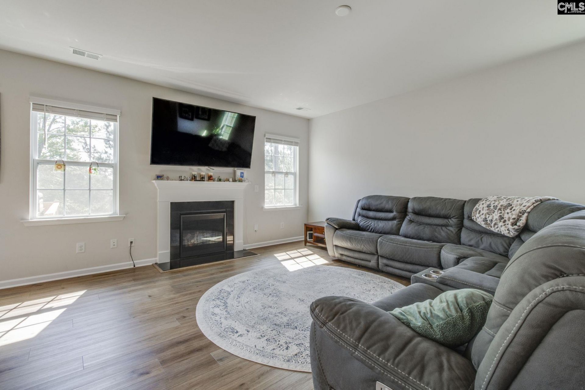 237 Shadowbrook Way Photo 6