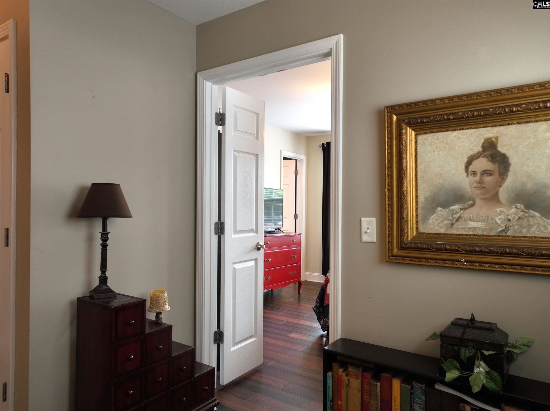 220 River Bluff Boulevard  Photo 28