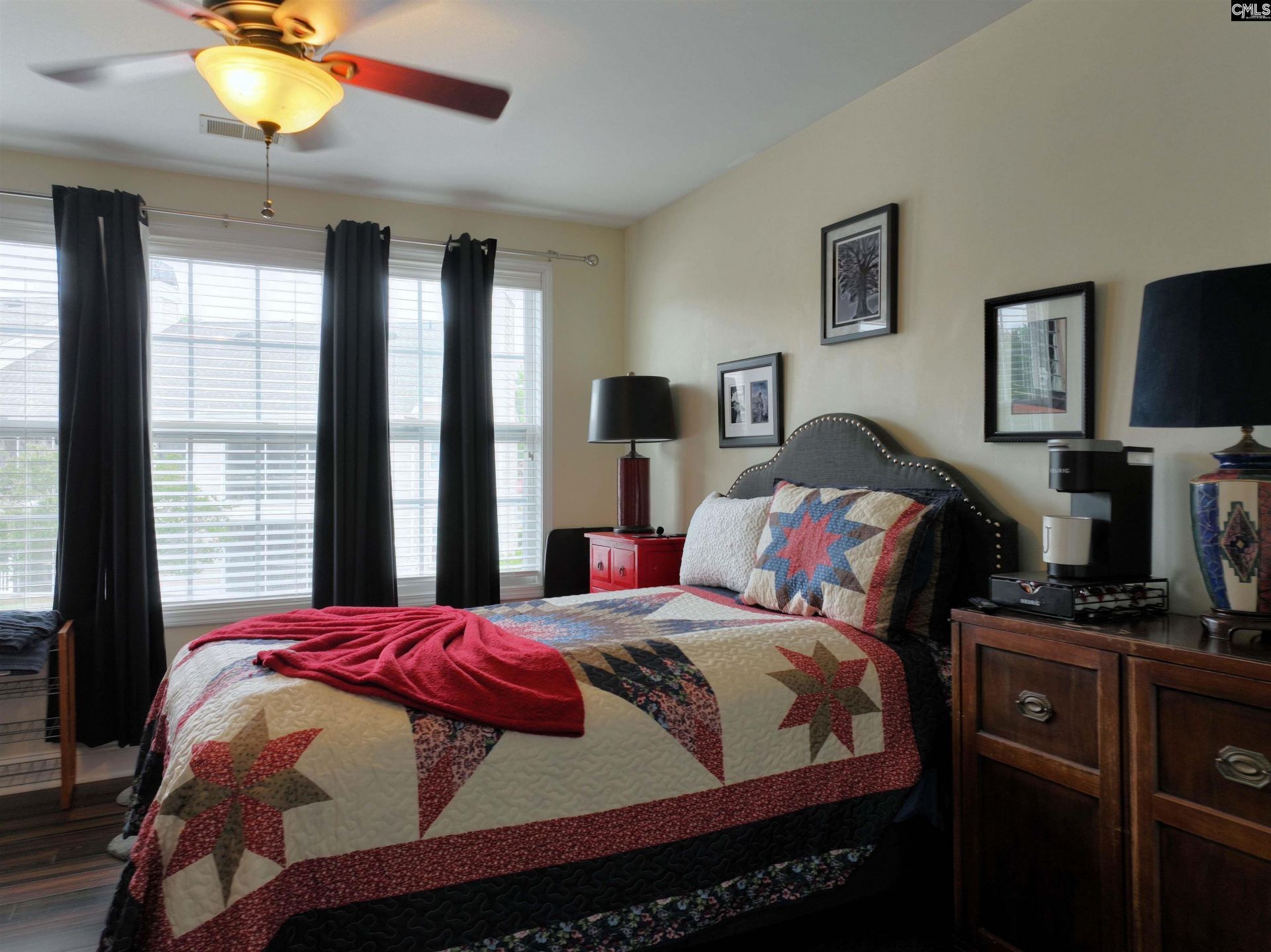 220 River Bluff Boulevard  Photo 29