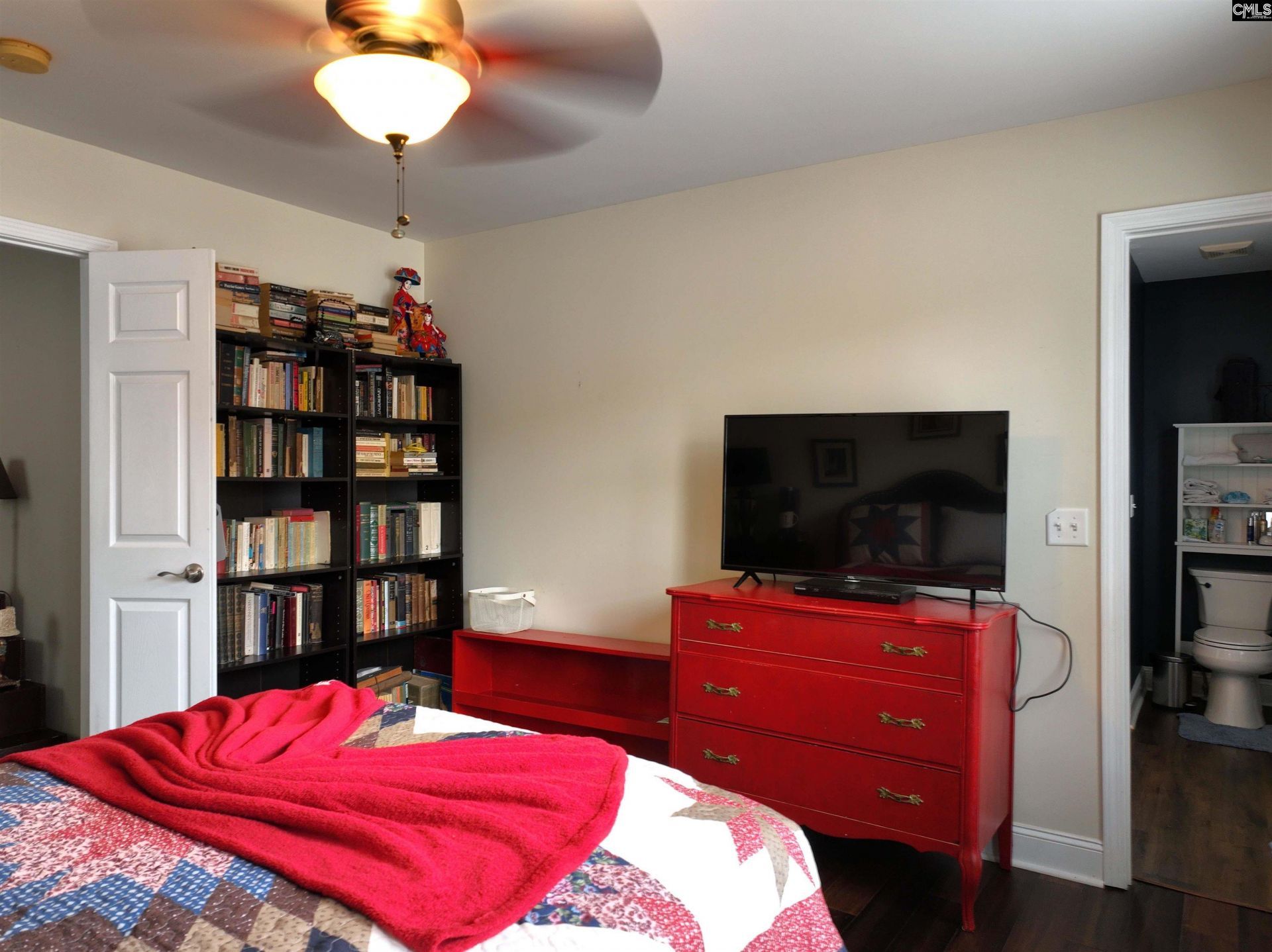 220 River Bluff Boulevard  Photo 30