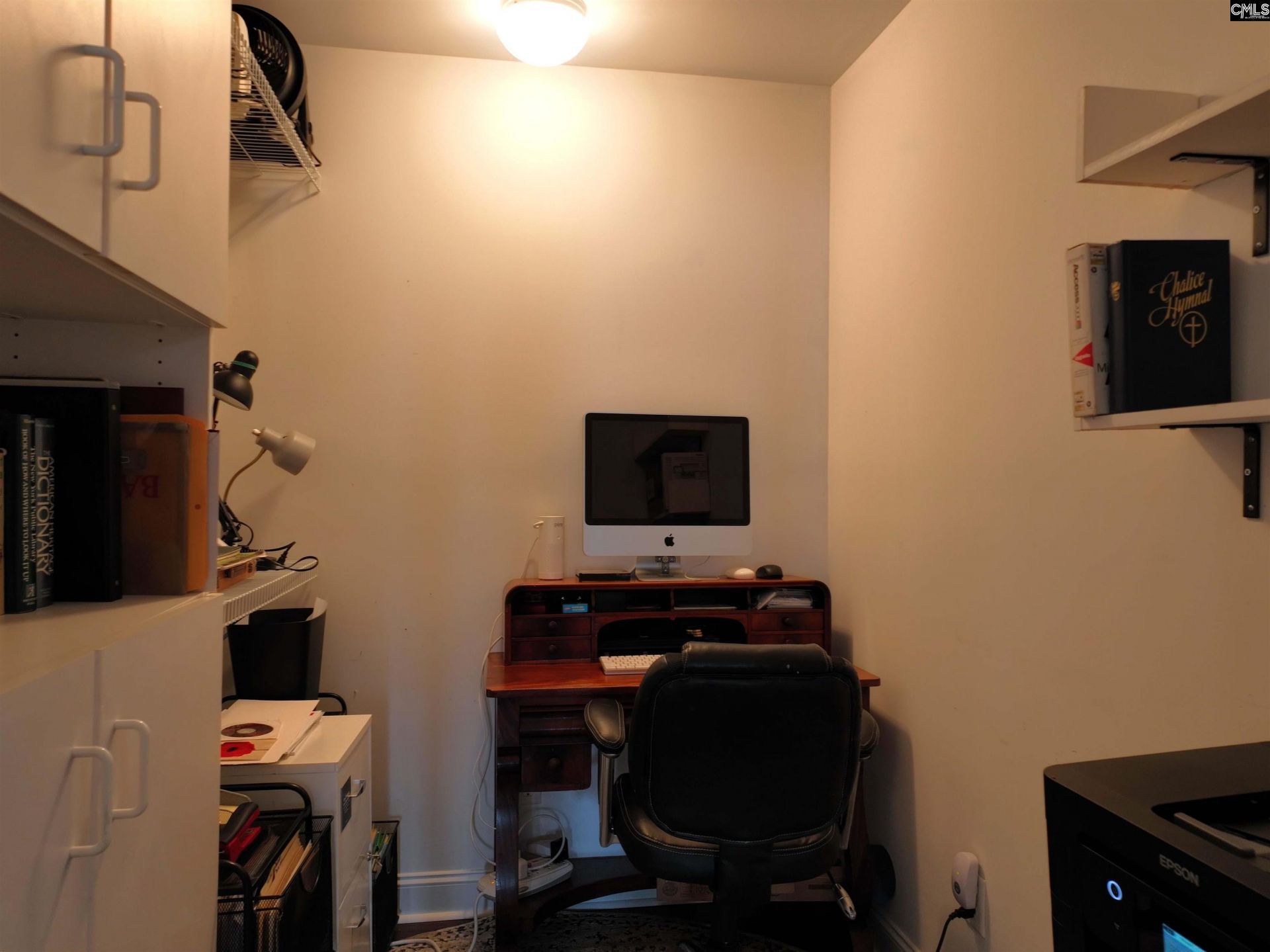 220 River Bluff Boulevard  Photo 34