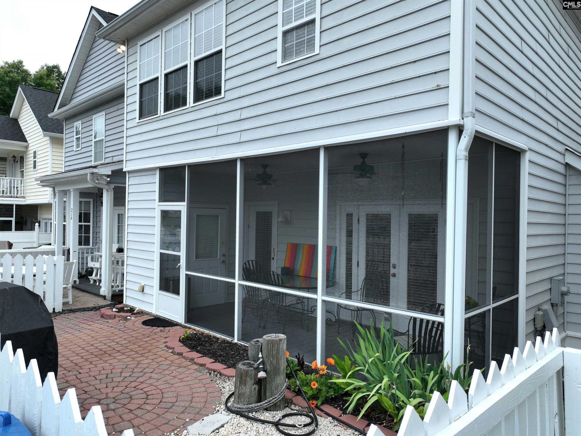 220 River Bluff Boulevard  Photo 37