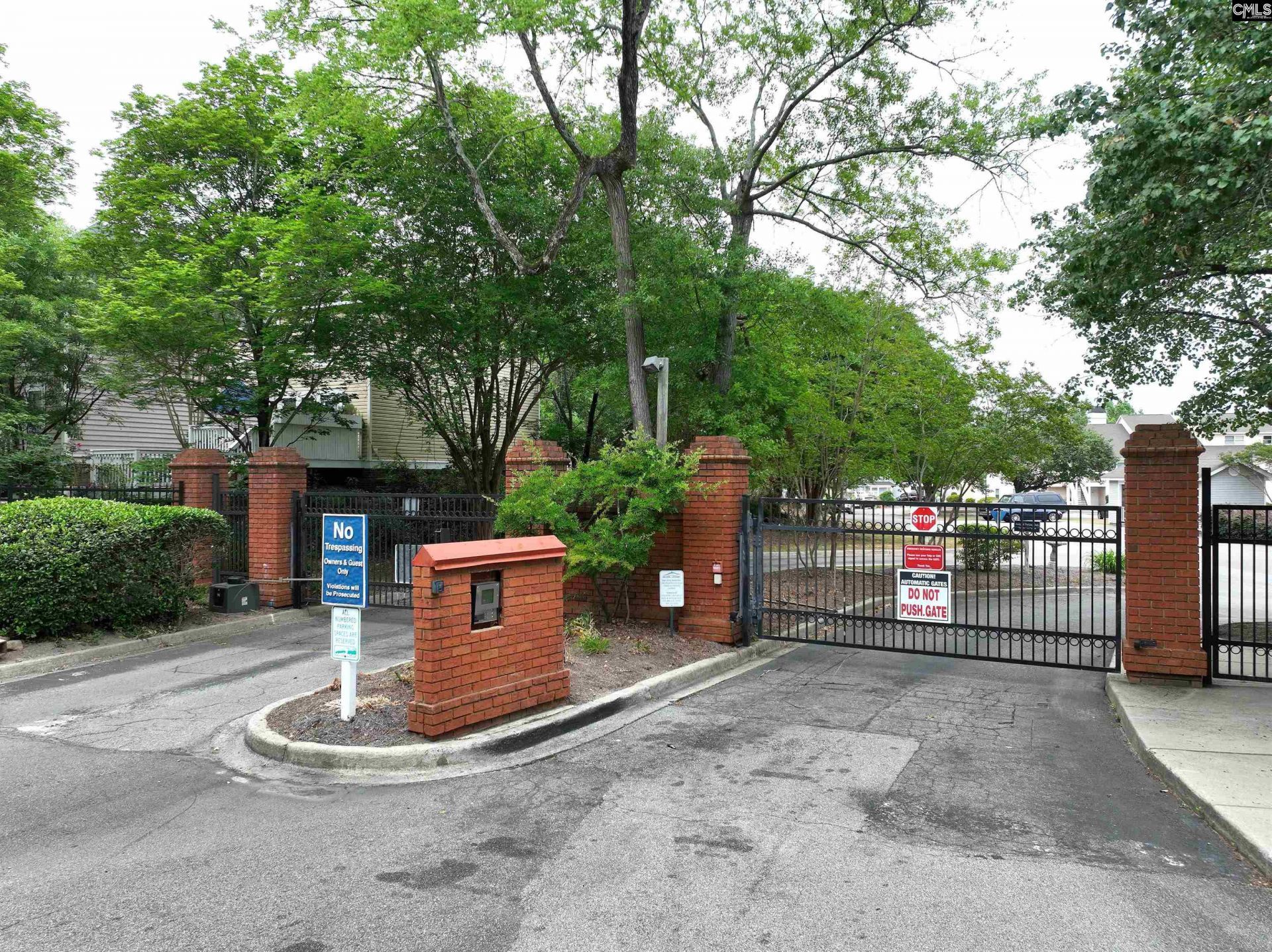 220 River Bluff Boulevard  Photo 43