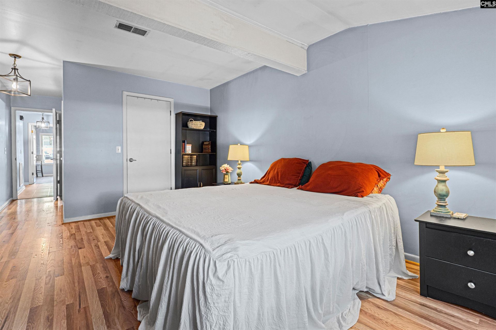 210 Mariners Row  Photo 12