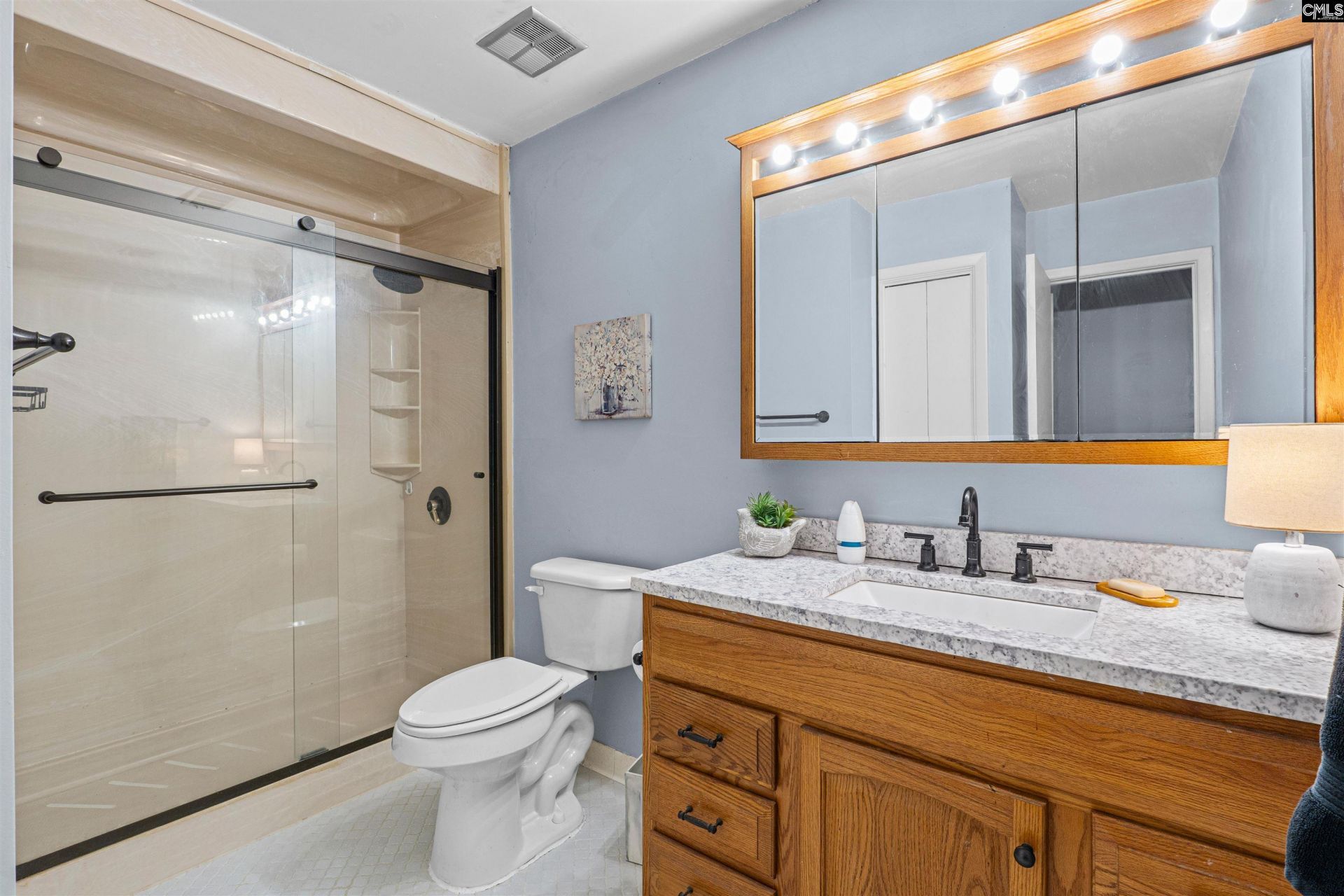 210 Mariners Row  Photo 13
