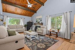 210 Mariners Row  photo 4