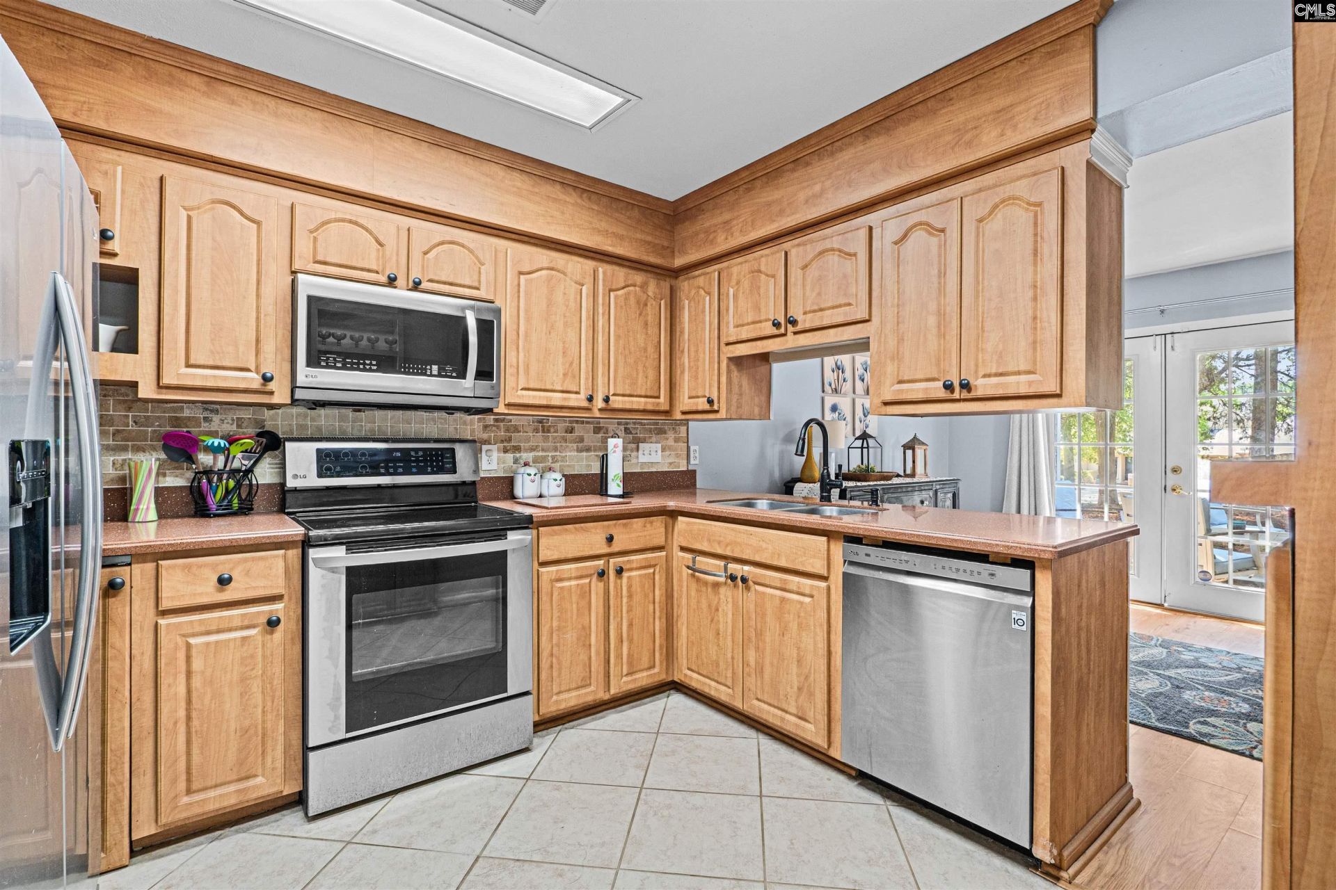 210 Mariners Row  Photo 7