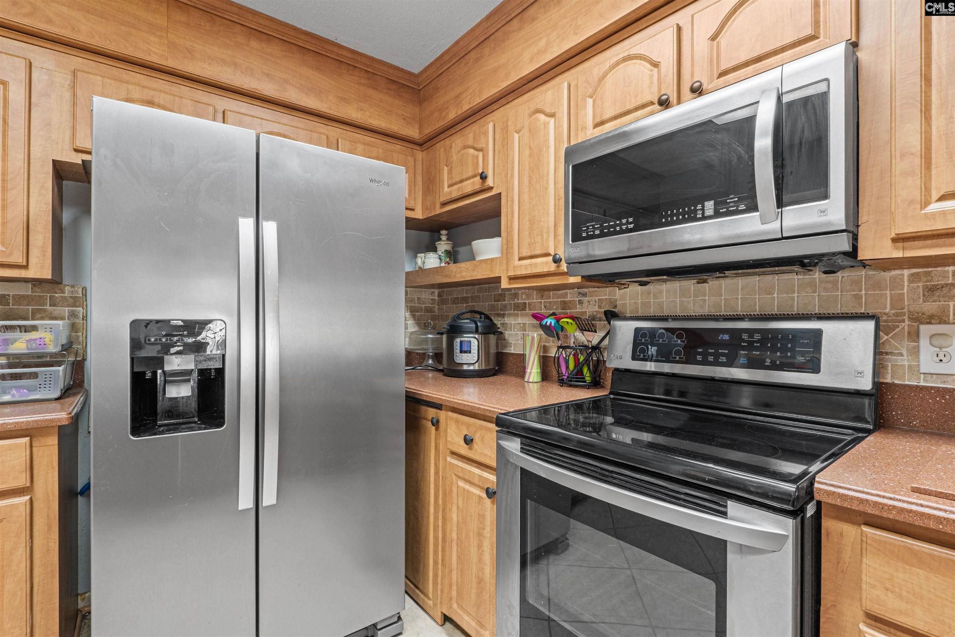 210 Mariners Row  Photo 8
