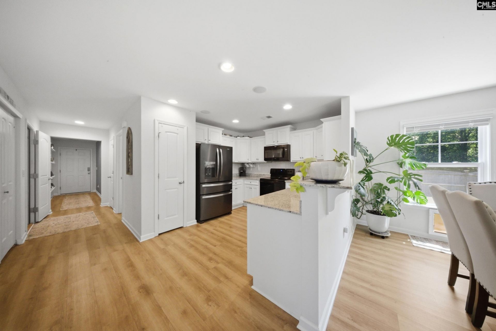 391 Summer Creek Drive Photo 15
