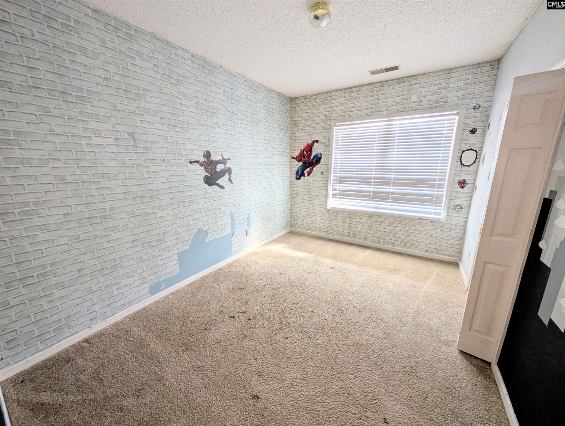 11 Founders Lake Court  Photo 15