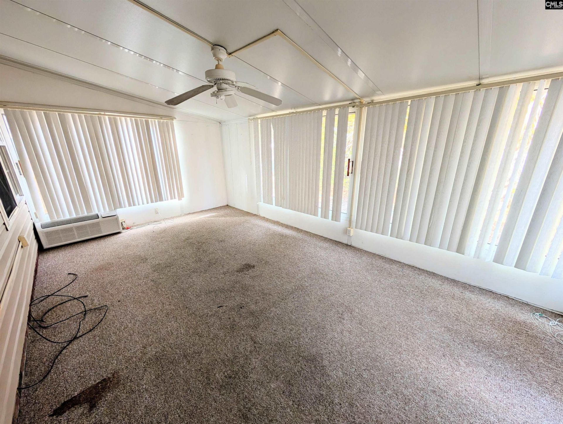 11 Founders Lake Court  Photo 18