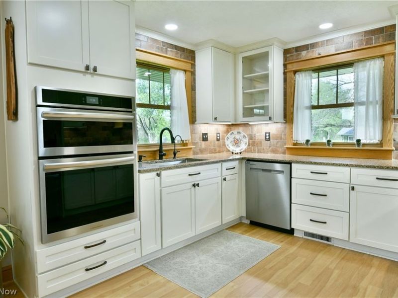 3203 Morrow Drive, Cortland, OH 44410 Photo 15