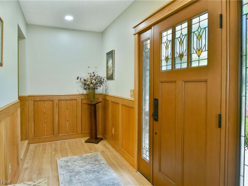 3203 Morrow Drive, Cortland, OH 44410 Photo 3