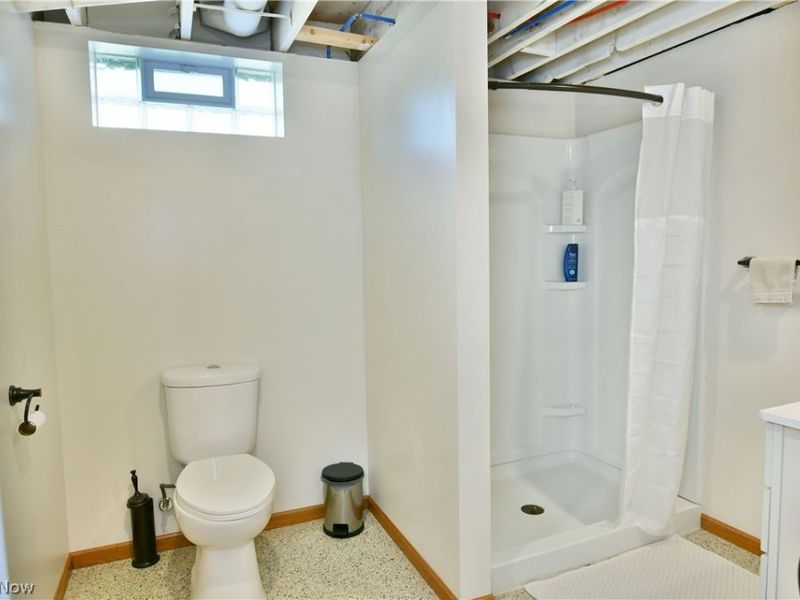 3203 Morrow Drive, Cortland, OH 44410 Photo 37