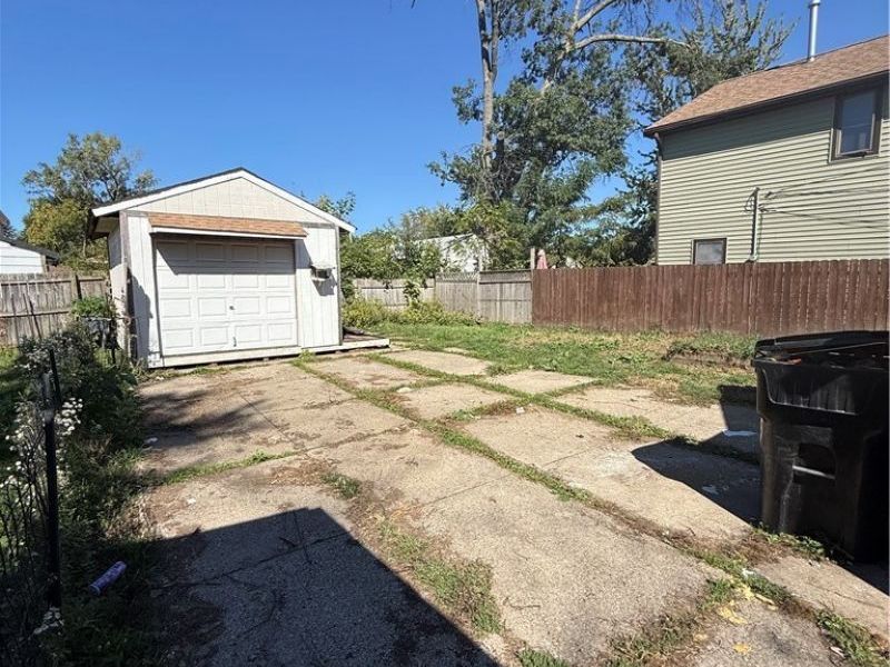 12512 Mcgowan Avenue, Cleveland, OH 44135 Photo 3