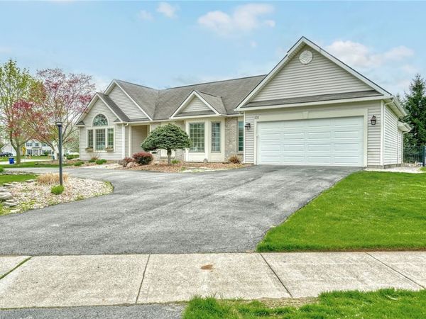 100 Rumford Road, Rochester, NY 14626