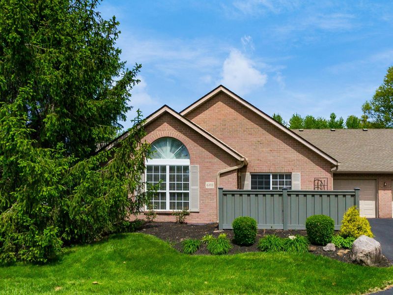6101 Blendon Chase Drive, Westerville, OH 43081 Photo 1