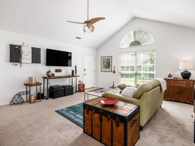 6101 Blendon Chase Drive, Westerville, OH 43081 Photo 8
