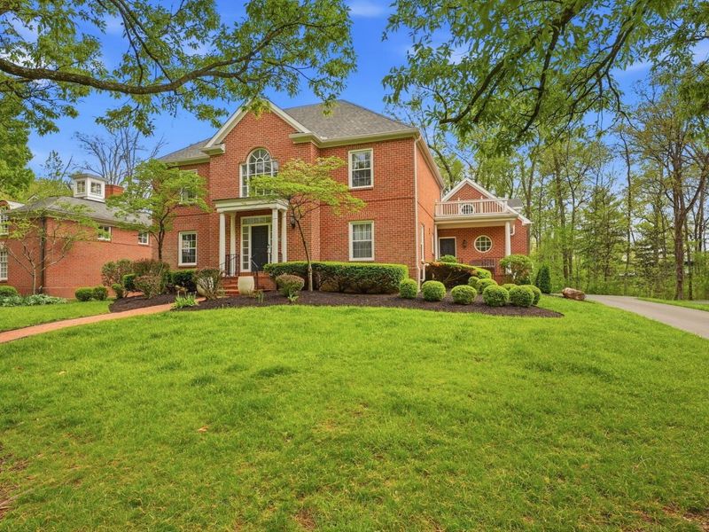 7631 S Goodrich Square, New Albany, OH 43054 Photo 2