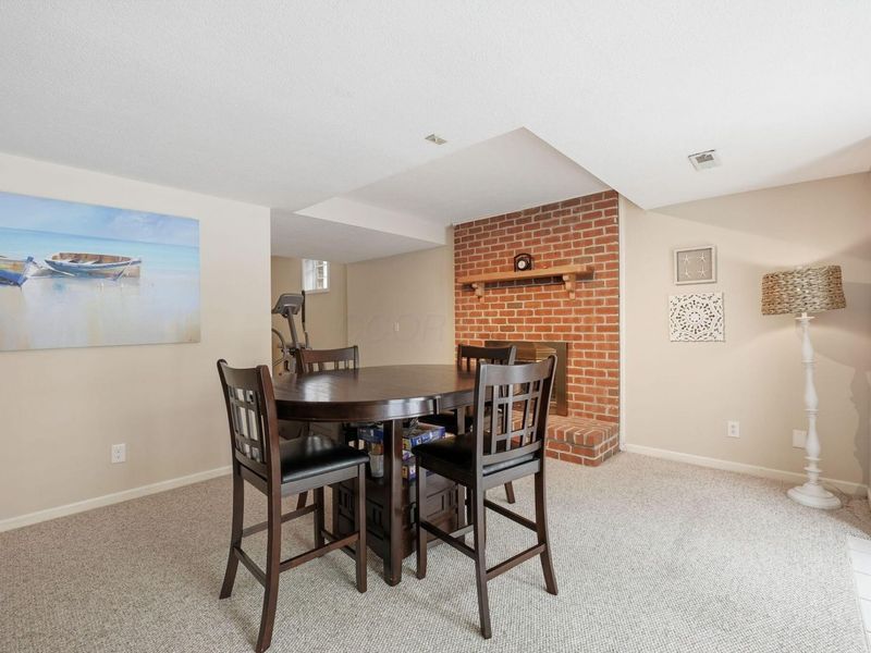 7631 S Goodrich Square, New Albany, OH 43054 Photo 35