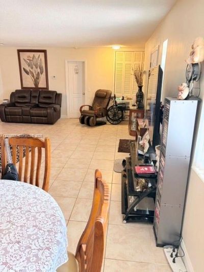 1121 NW 86th Ter , Pembroke Pines, FL 33024 Photo