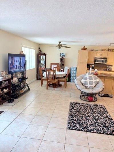 1121 NW 86th Ter , Pembroke Pines, FL 33024 Photo