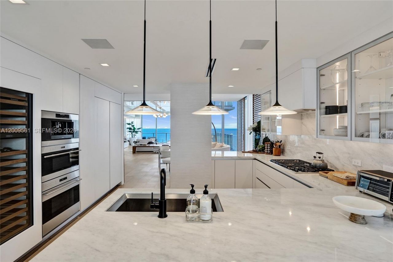 2200 N Ocean Blvd, Unit S1701, Fort Lauderdale, FL 33305 Photo