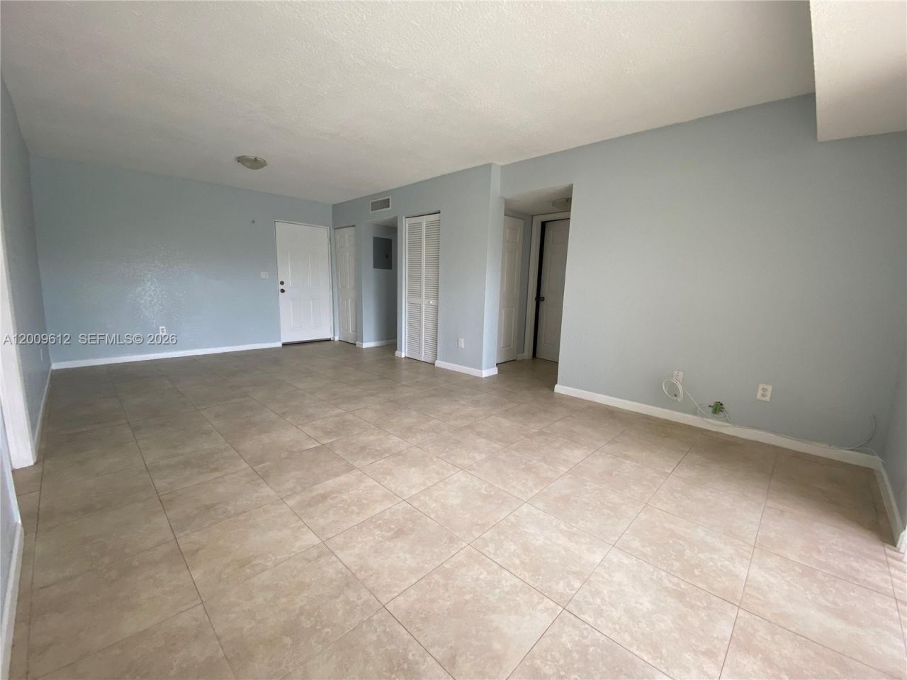 8200 SW 210th St, Unit 220, Cutler Bay, FL 33189 Photo