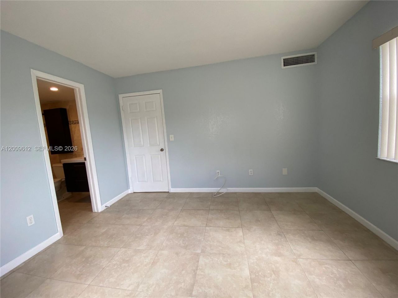 8200 SW 210th St, Unit 220, Cutler Bay, FL 33189 Photo