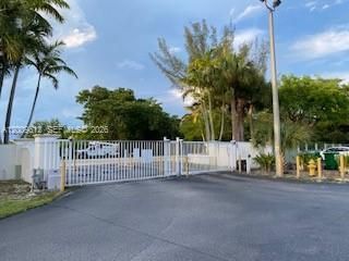 8200 SW 210th St, Unit 220, Cutler Bay, FL 33189 Photo