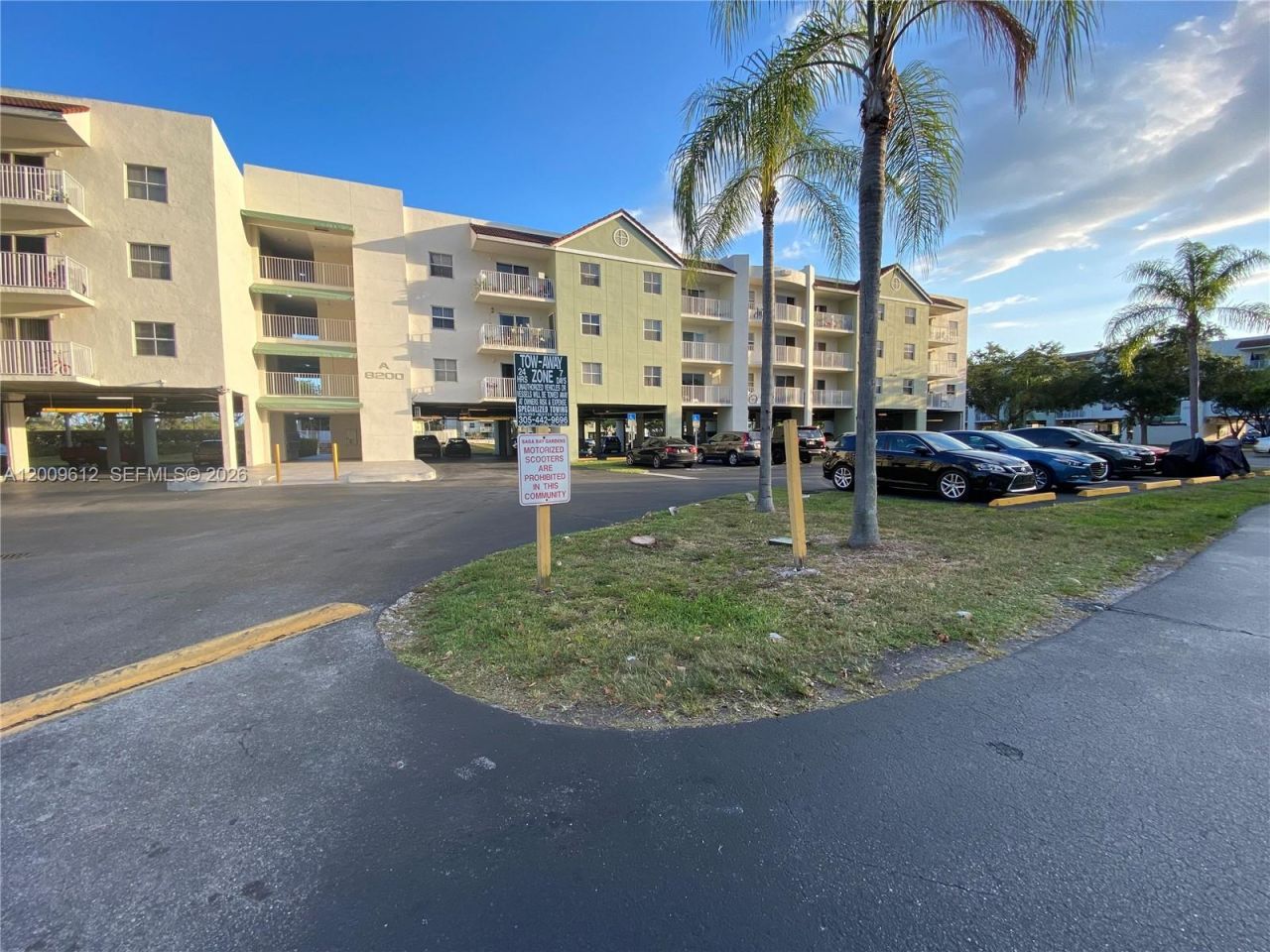 8200 SW 210th St, Unit 220, Cutler Bay, FL 33189 Photo
