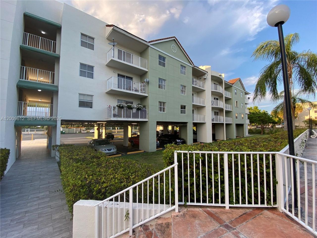 8200 SW 210th St, Unit 220, Cutler Bay, FL 33189 Photo