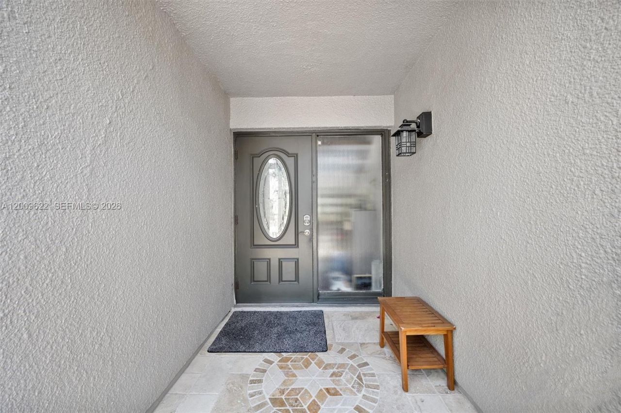 11244 NW 14th Ct, Pembroke Pines, FL 33026 Photo