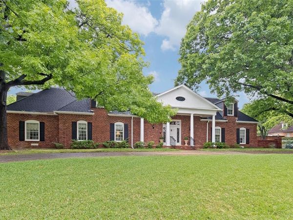 6555 Dartbrook Drive , Dallas, TX 75254