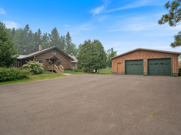 3521 Fire Trail, Eveleth, MN 55734