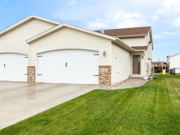 3421 Eagle Run Drive, West Fargo, ND 58078