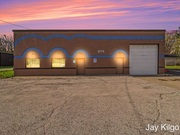 3711 E Apple Avenue, Muskegon, MI 49442