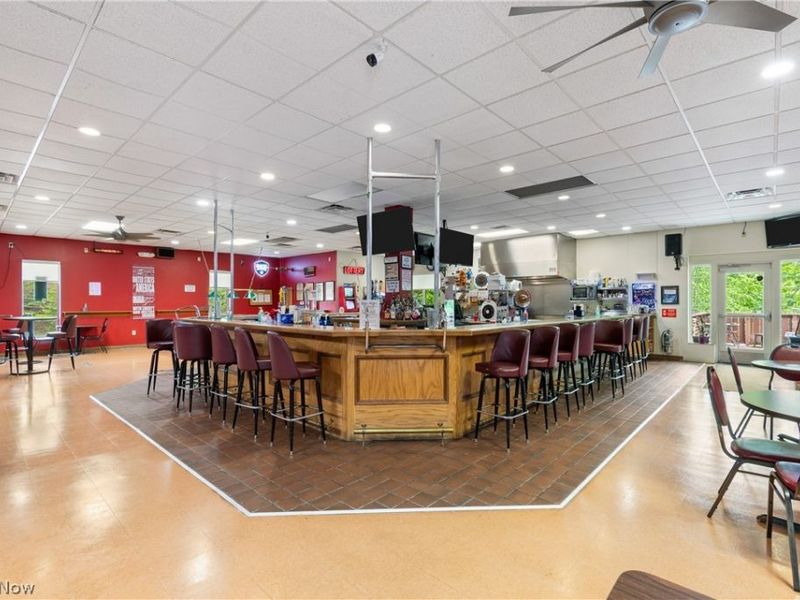 6483 State Road , Parma, OH 44134 Photo 9