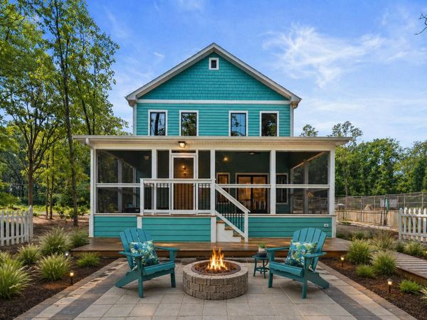 808 Washington Park Boulevard , Michigan City, IN 46360