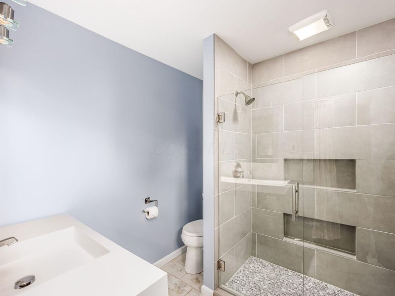 580 Enfield Road, Columbus, OH 43209 Photo 14