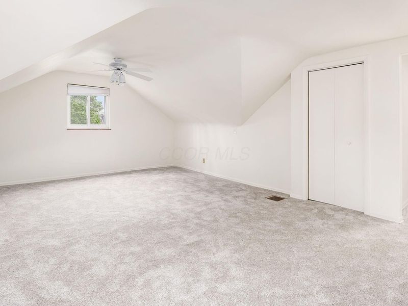 580 Enfield Road, Columbus, OH 43209 Photo 23